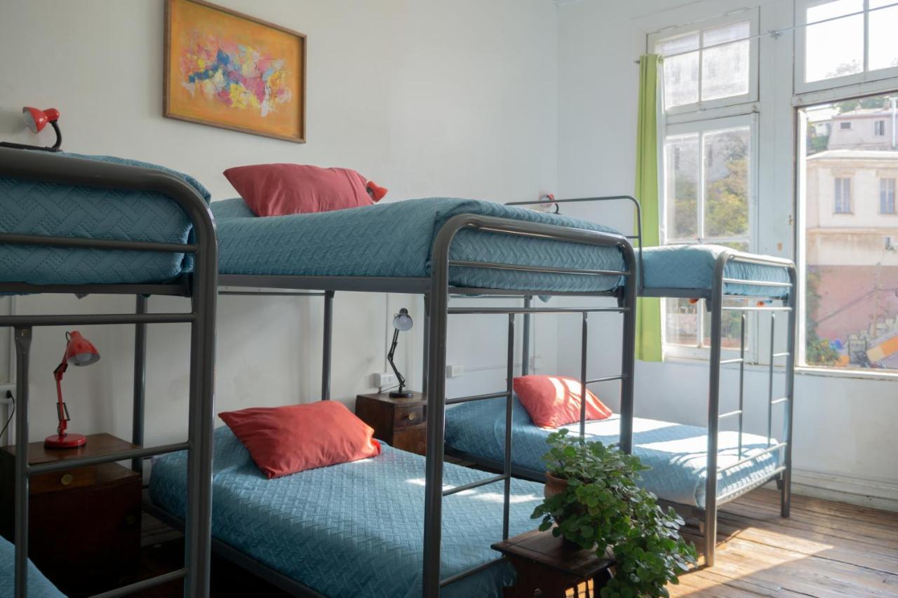 Casa Volante Hostal บัลปาราอีโซ ภายนอก รูปภาพ