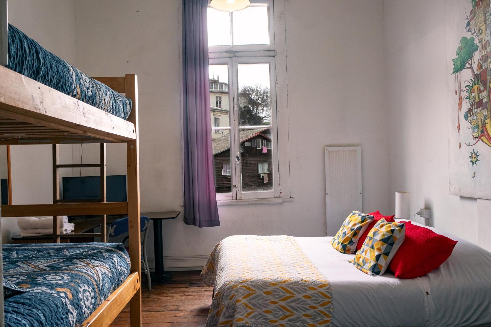 Casa Volante Hostal บัลปาราอีโซ ภายนอก รูปภาพ