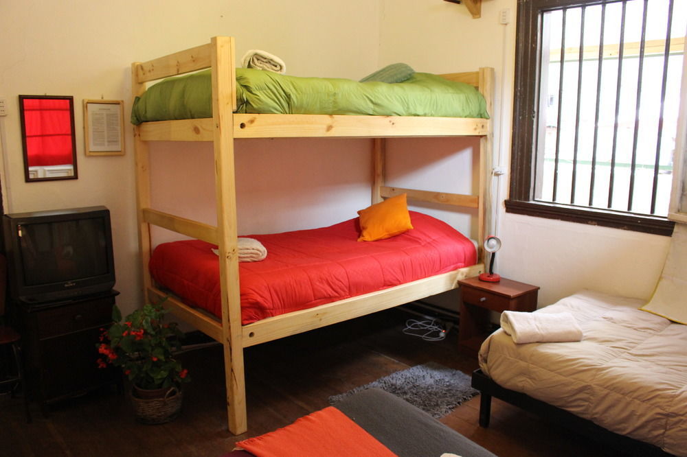 Casa Volante Hostal บัลปาราอีโซ ภายนอก รูปภาพ