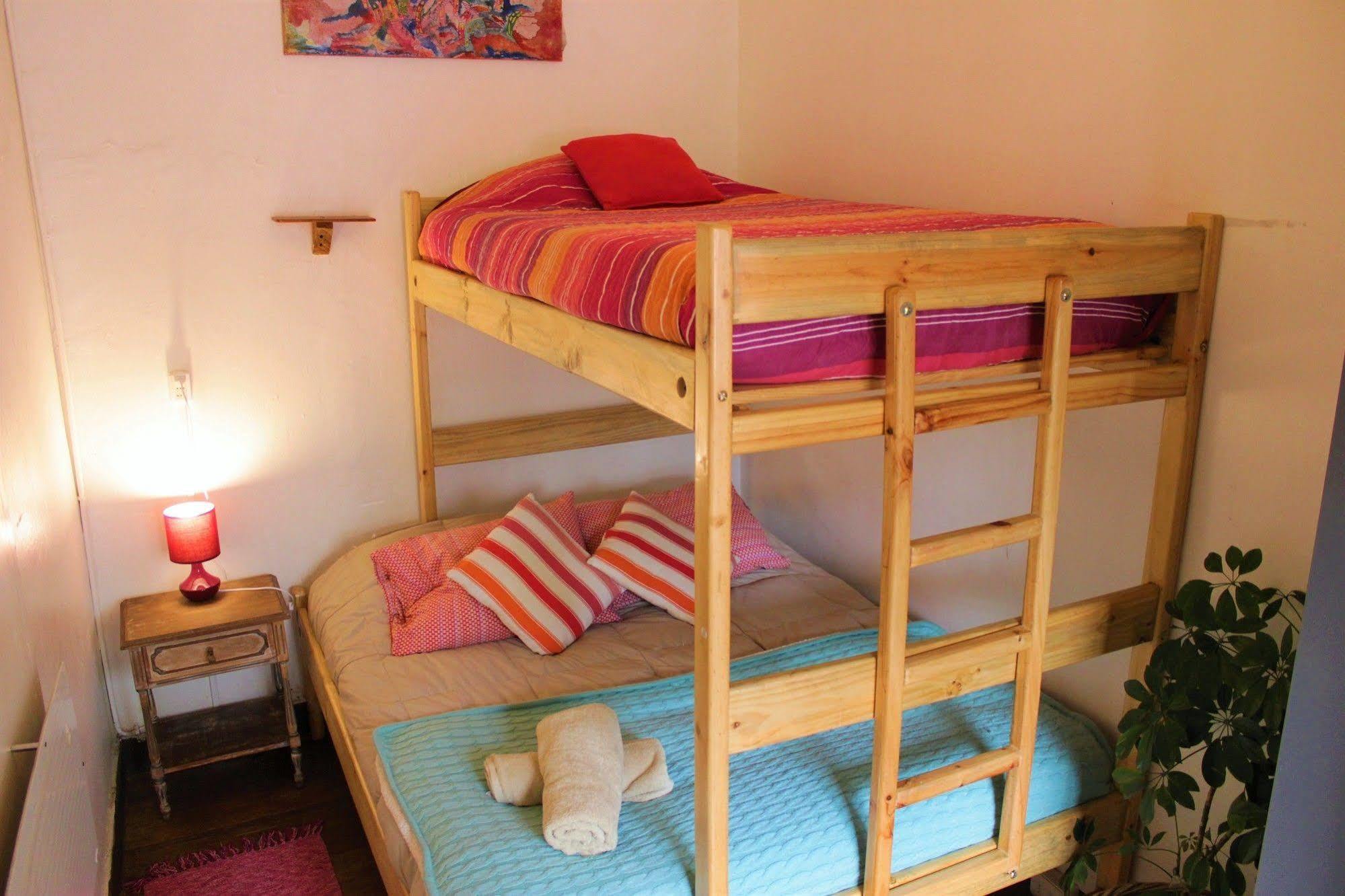 Casa Volante Hostal บัลปาราอีโซ ภายนอก รูปภาพ