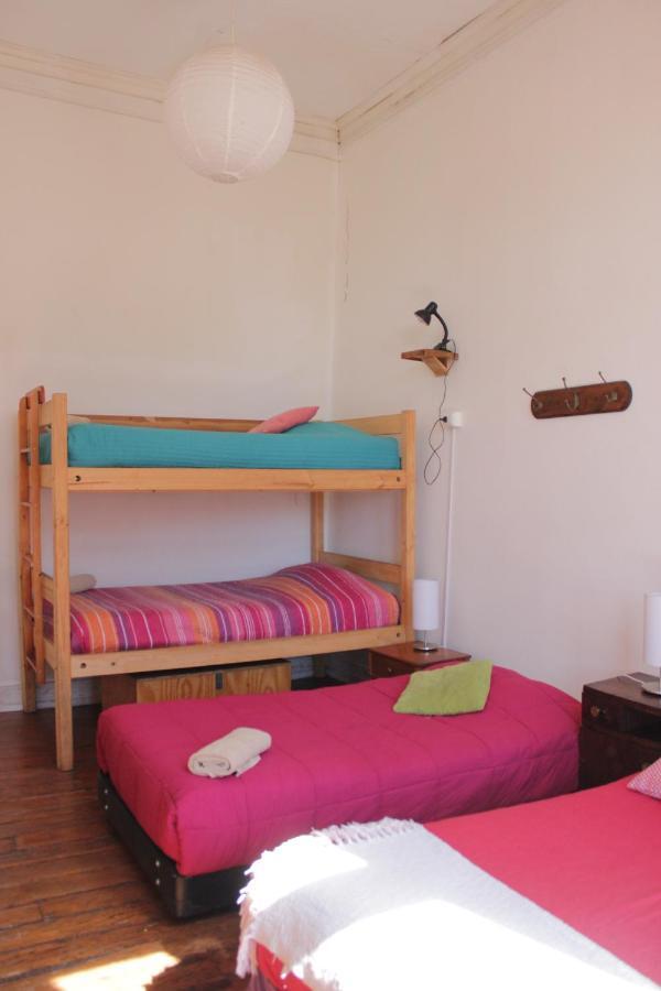 Casa Volante Hostal บัลปาราอีโซ ภายนอก รูปภาพ